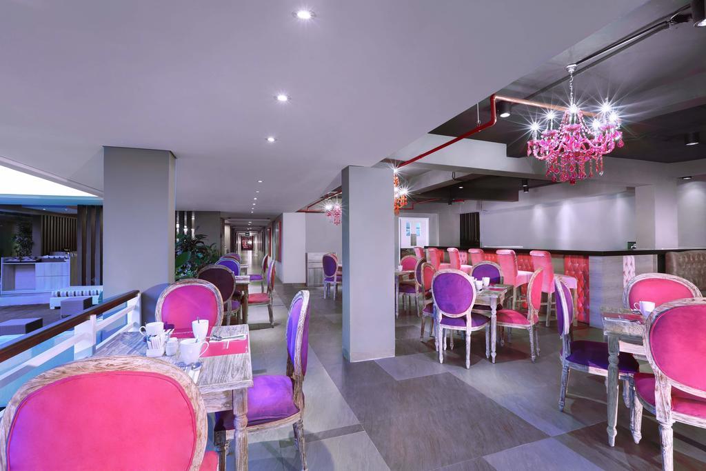 The Vasini Hotel Denpasar  Exterior photo