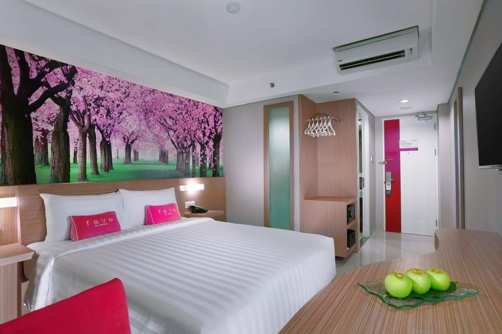 The Vasini Hotel Denpasar  Room photo