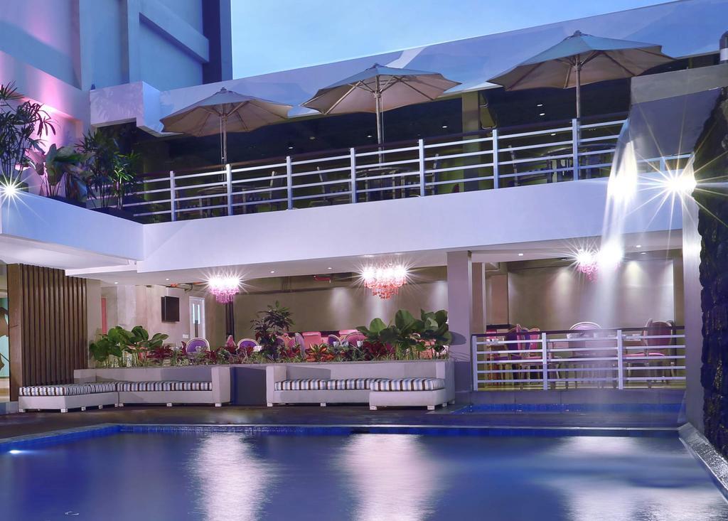 The Vasini Hotel Denpasar  Exterior photo