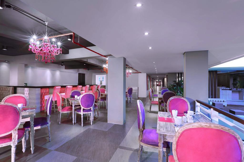 The Vasini Hotel Denpasar  Exterior photo