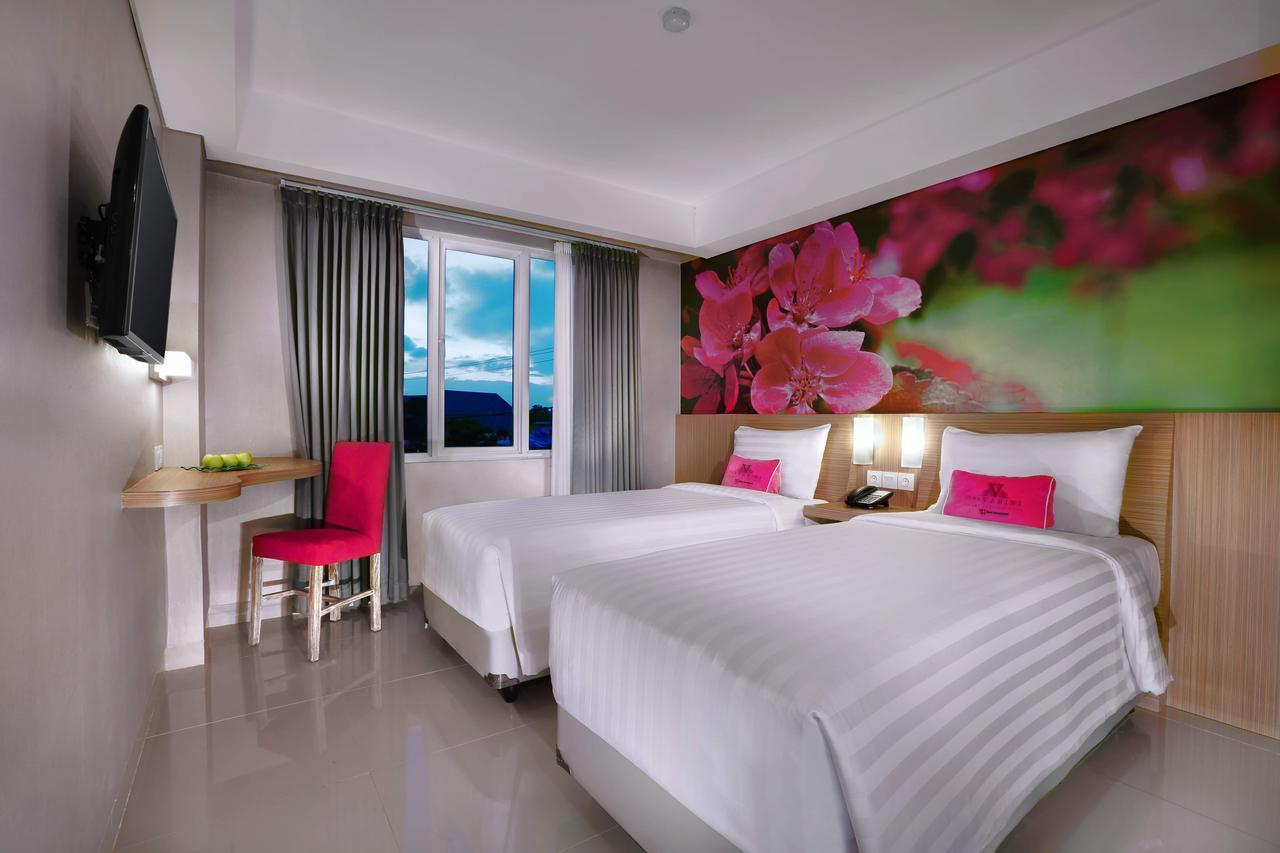 The Vasini Hotel Denpasar  Exterior photo