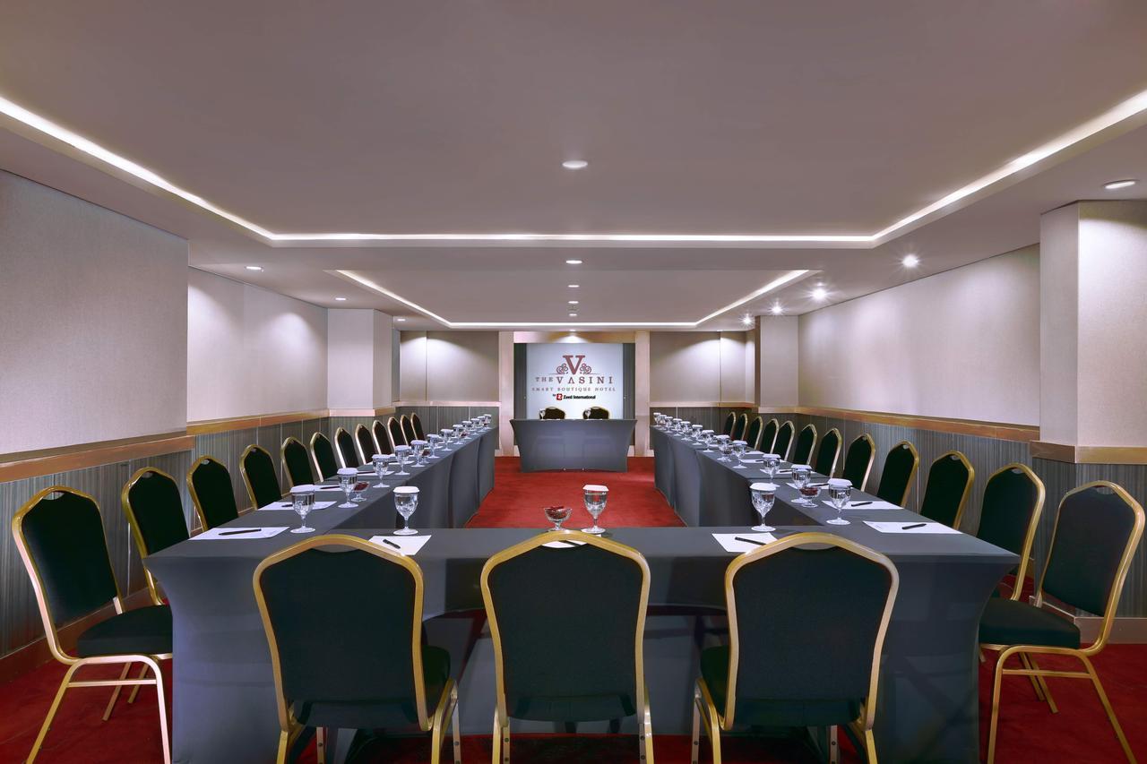 The Vasini Hotel Denpasar  Exterior photo