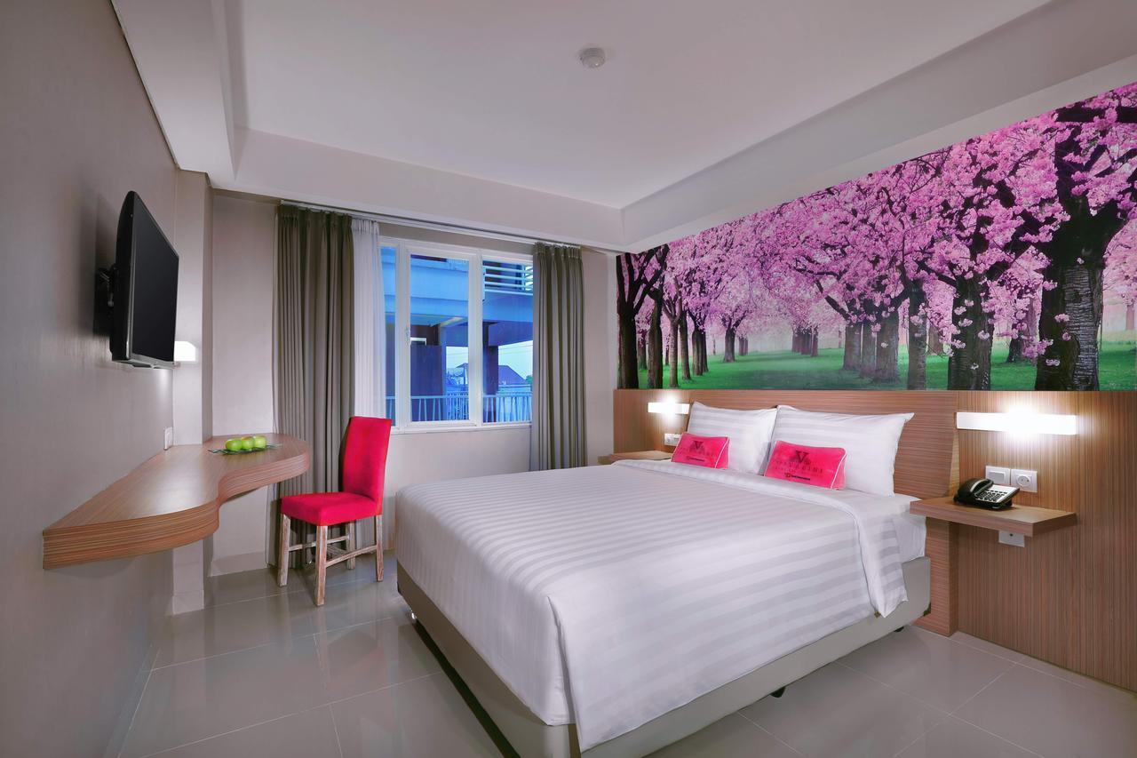 The Vasini Hotel Denpasar  Exterior photo