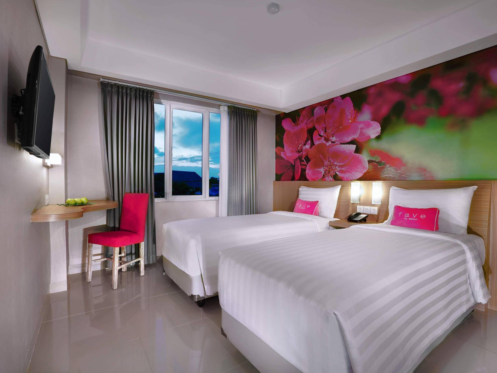 The Vasini Hotel Denpasar  Exterior photo