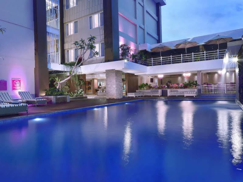The Vasini Hotel Denpasar  Exterior photo